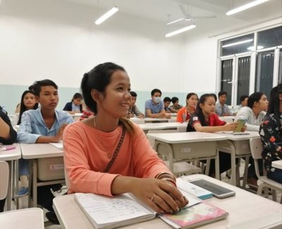 西港特區(qū):傾力打造服務(wù)平臺(tái),為企業(yè)構(gòu)筑棲息地